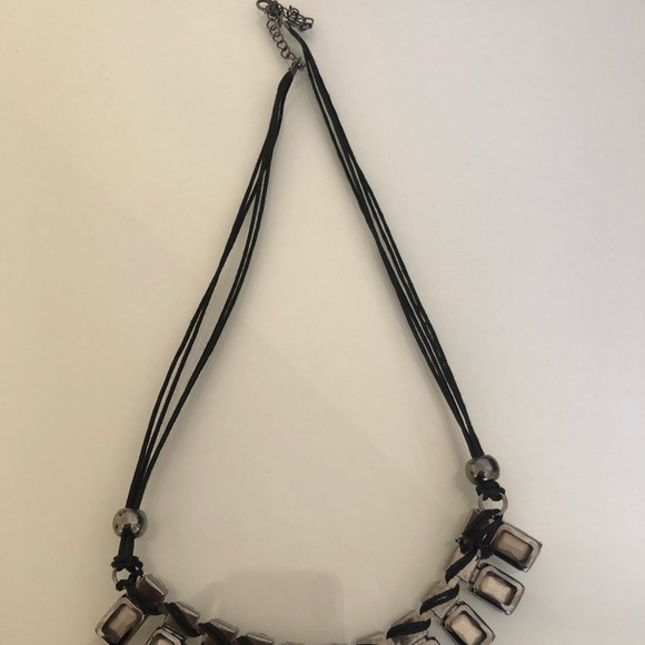 Statement necklace - Picture 3 of 4